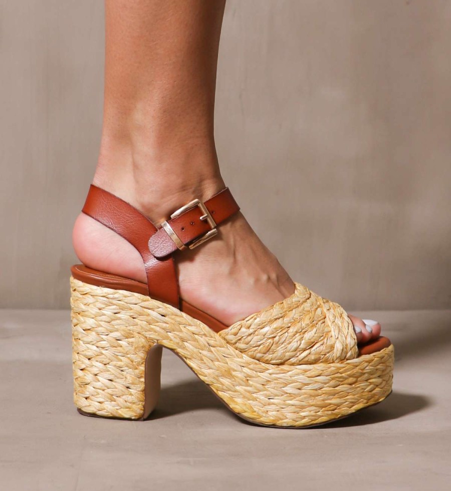 Shoes * | Budget Mia Straw Attention Platform Sandal Natural