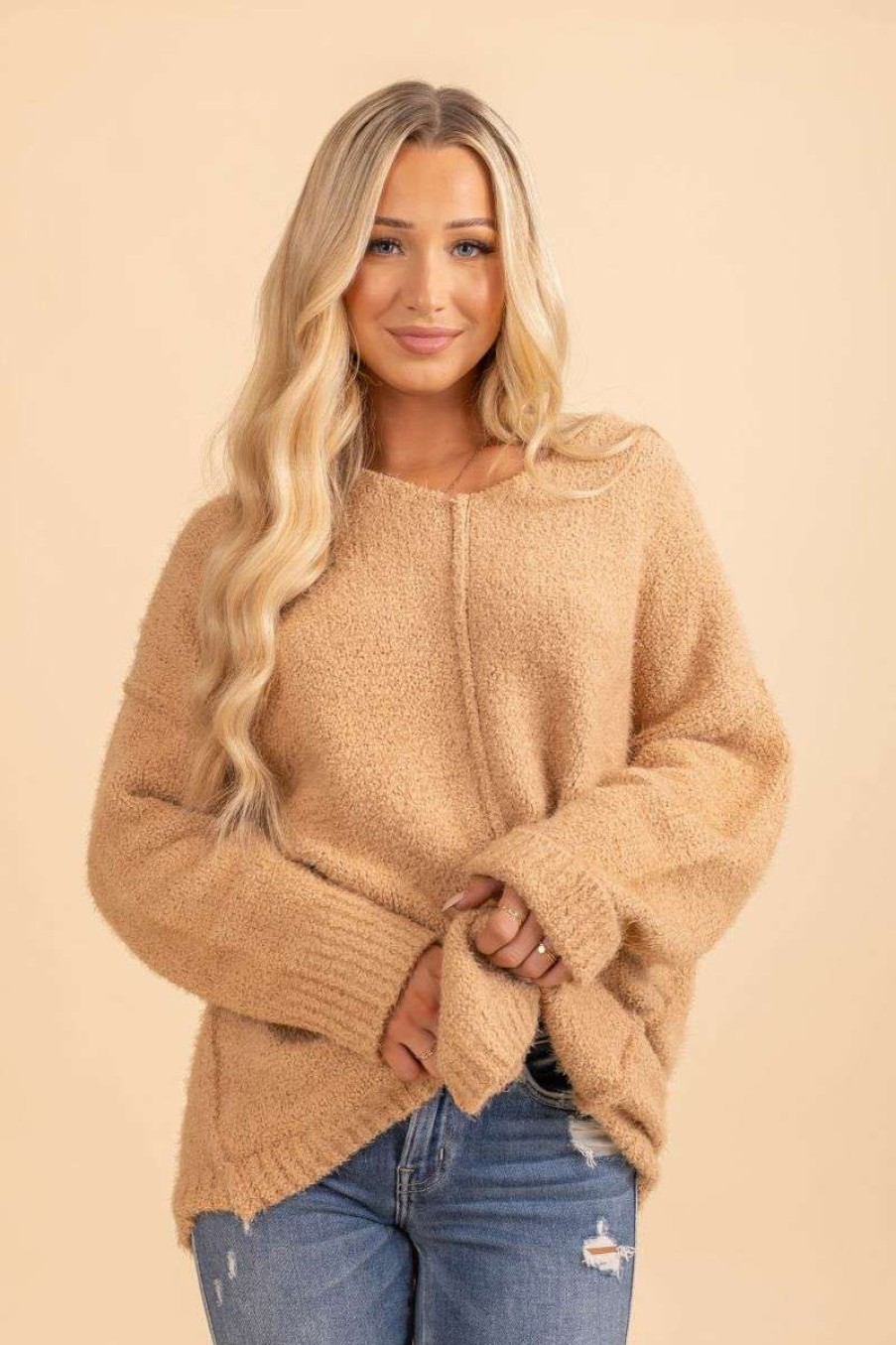 Sweaters * | Flash Sale Wholesale Fashion Trends Getting Cozy Oversized Sweater Light Brown