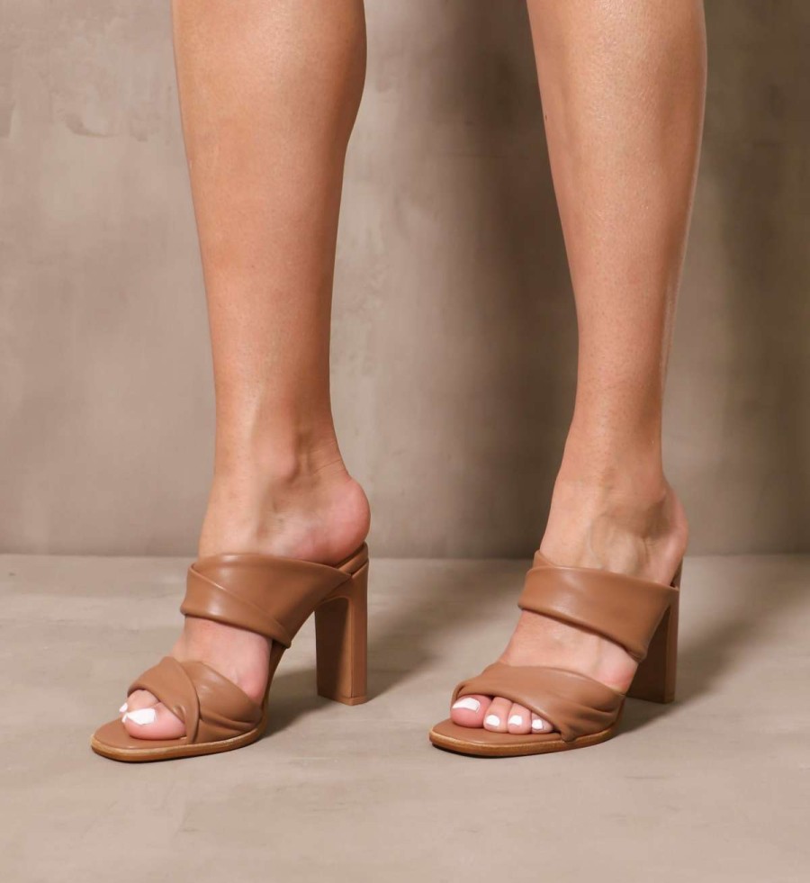 Shoes * | Top 10 42 Gold State Of Luxe Heel Tan