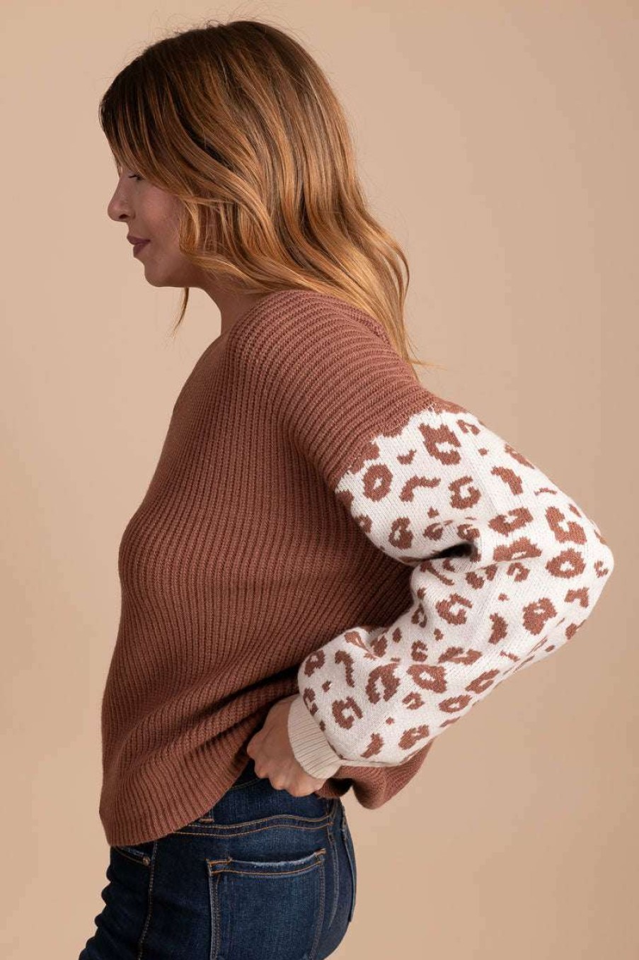 Sweaters * | Outlet Eesome Wild Idea Two-Toned Knit Sweater