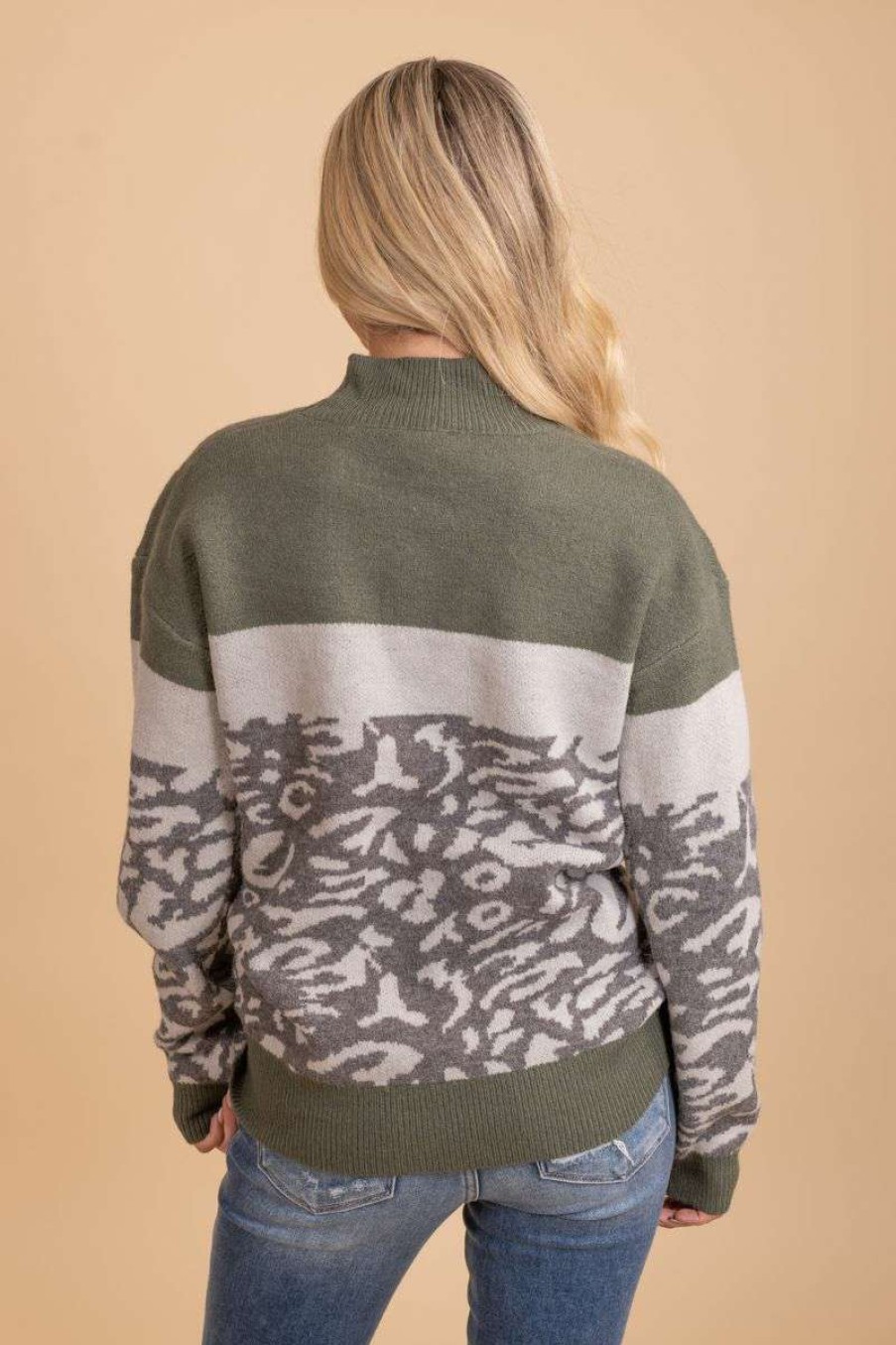 Sweaters * | Deals Hem & Thread Stay Focused Leopard Print Sweater Green