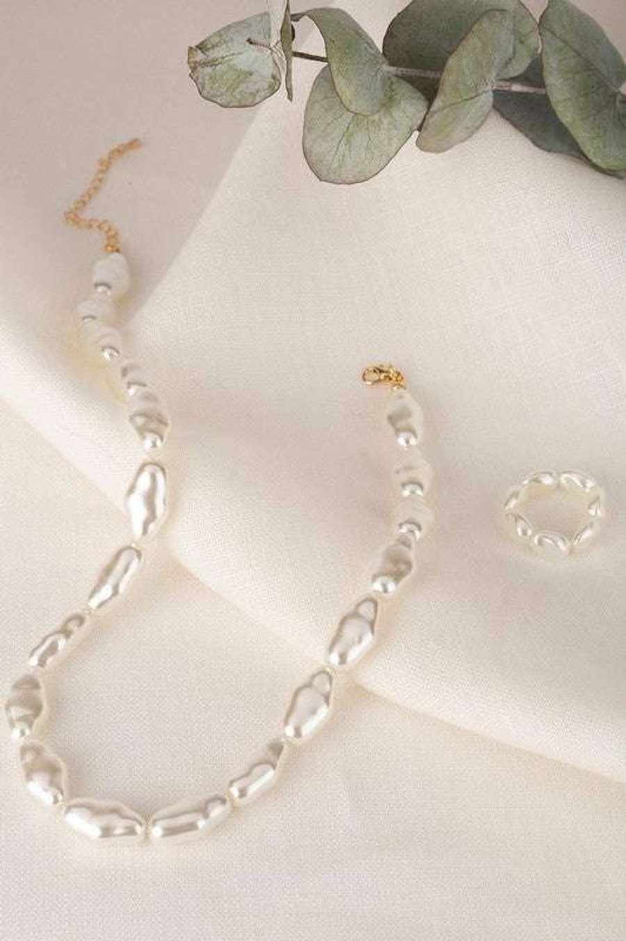 Jewelry * | Best Deal Lilou Chic Pearl Necklace And Rings Set Off White