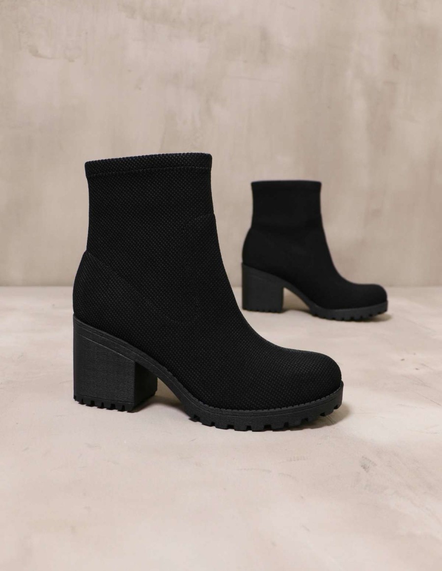 Shoes * | Buy Chinese Laundry Stellar Phenomena Bootie Black